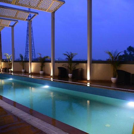 Ramaya Hotel Rohtak Esterno foto