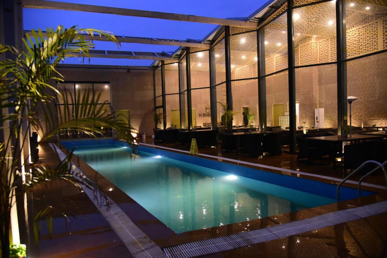 Ramaya Hotel Rohtak Esterno foto